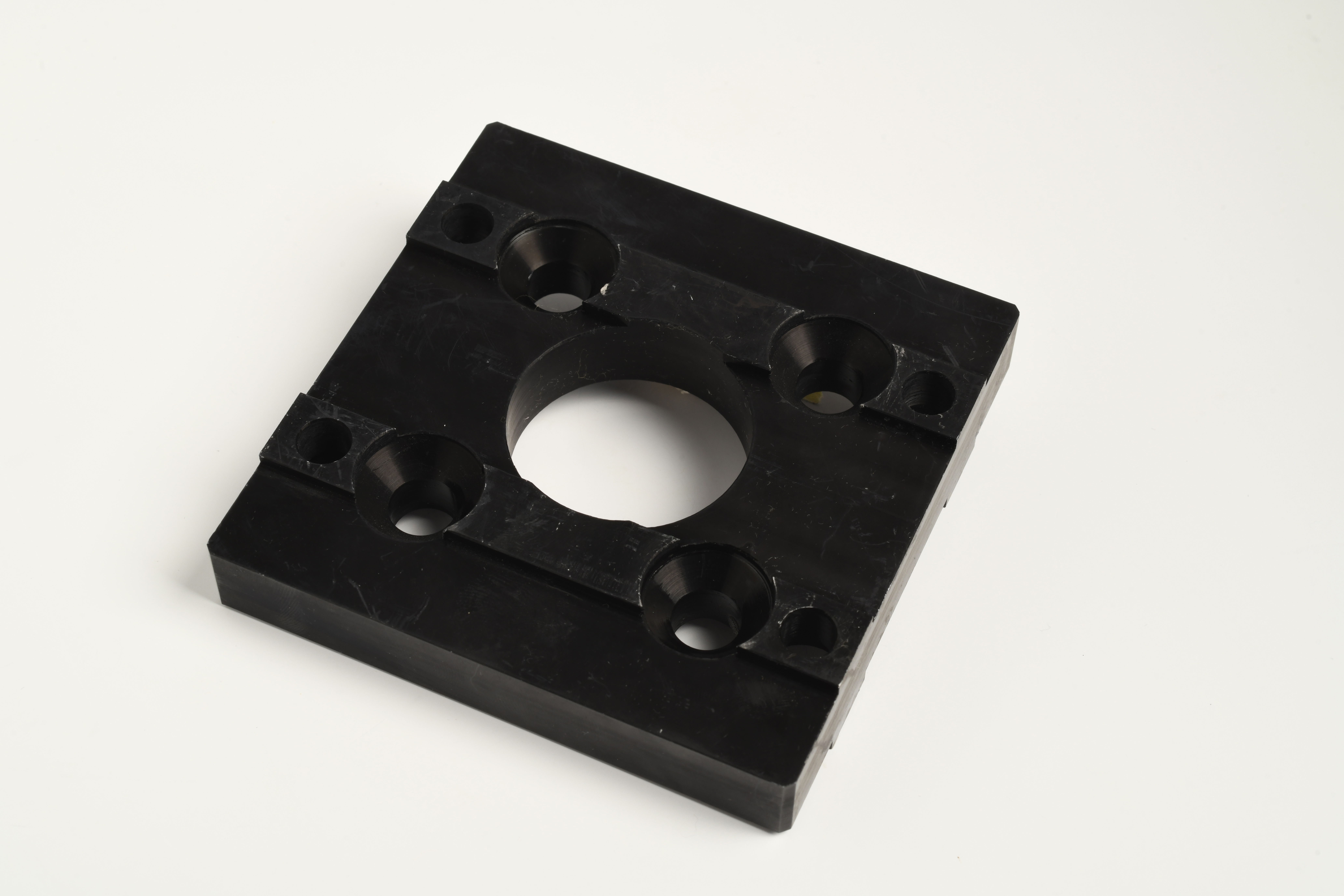 Connectors 100×100 · Slot 14
